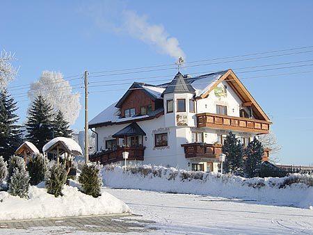 Alpenhof Hotel 3*